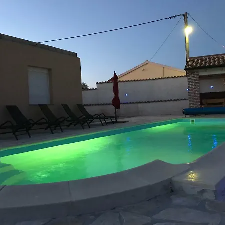 Dalmacija 2 Vir