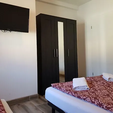 Dom wakacyjny Dalmacija 2 *